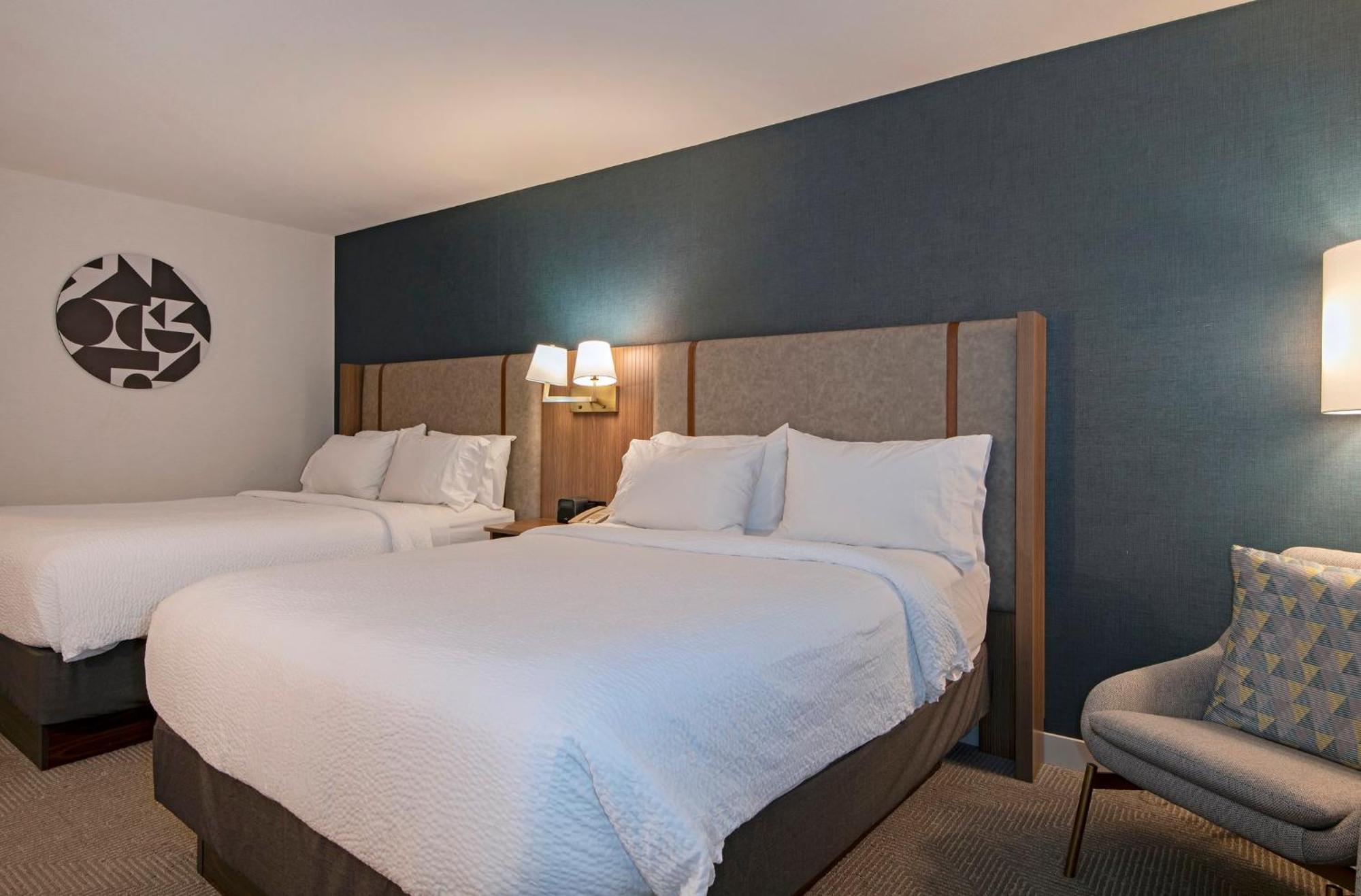 Holiday Inn Hotel And Suites-Kamloops By Ihg מראה חיצוני תמונה