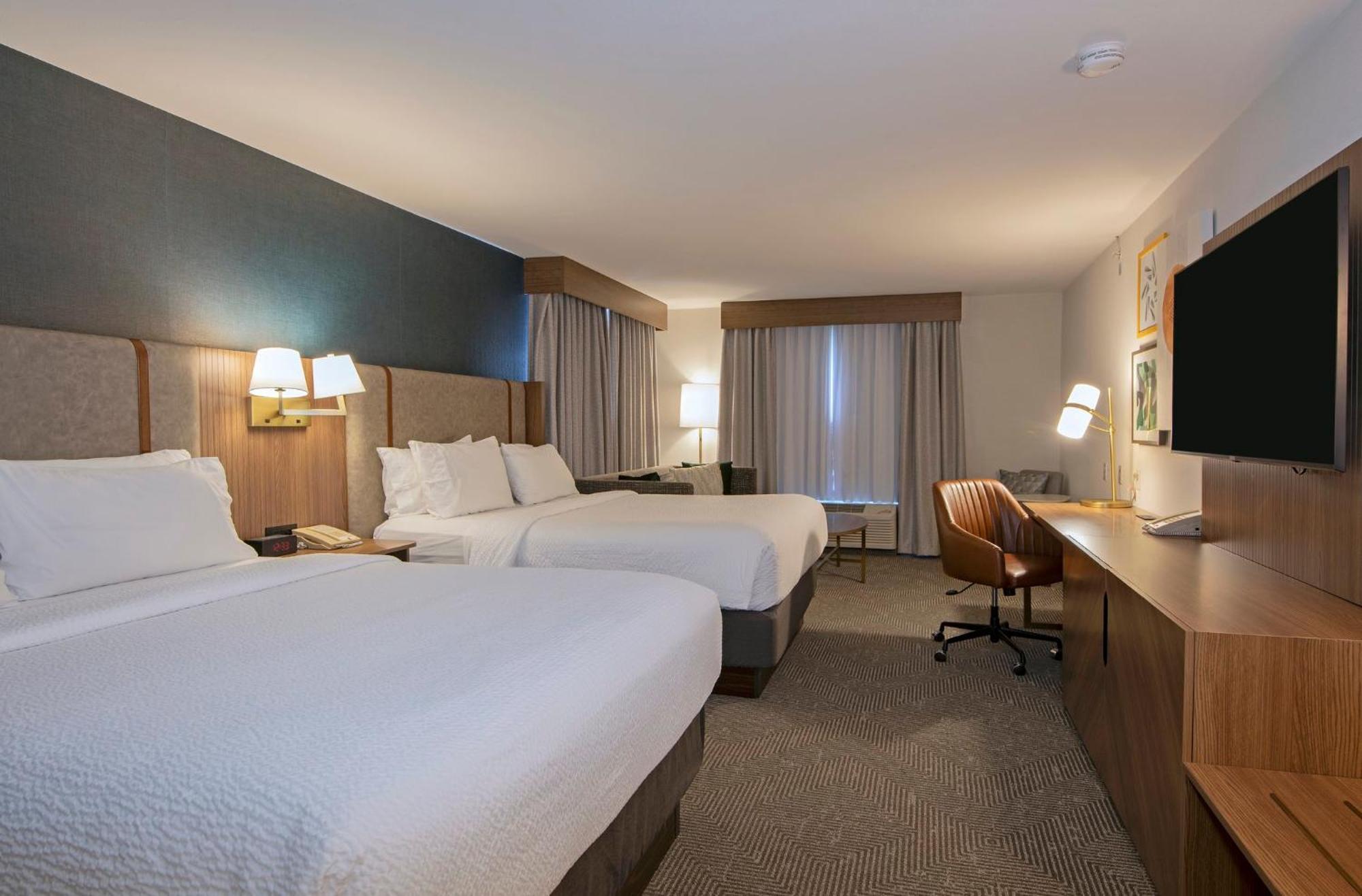 Holiday Inn Hotel And Suites-Kamloops By Ihg מראה חיצוני תמונה