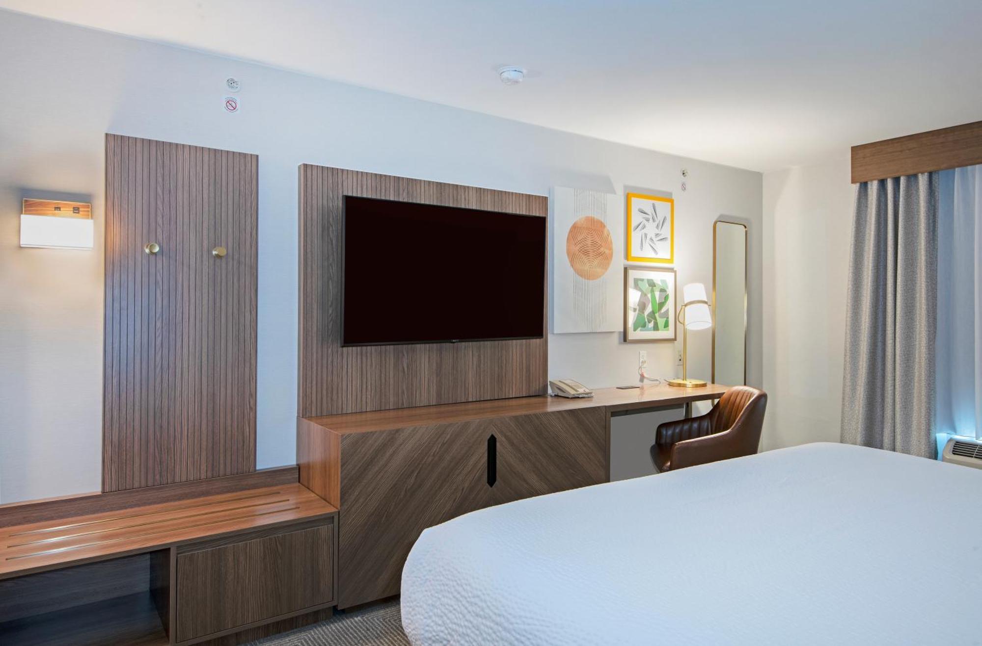 Holiday Inn Hotel And Suites-Kamloops By Ihg מראה חיצוני תמונה