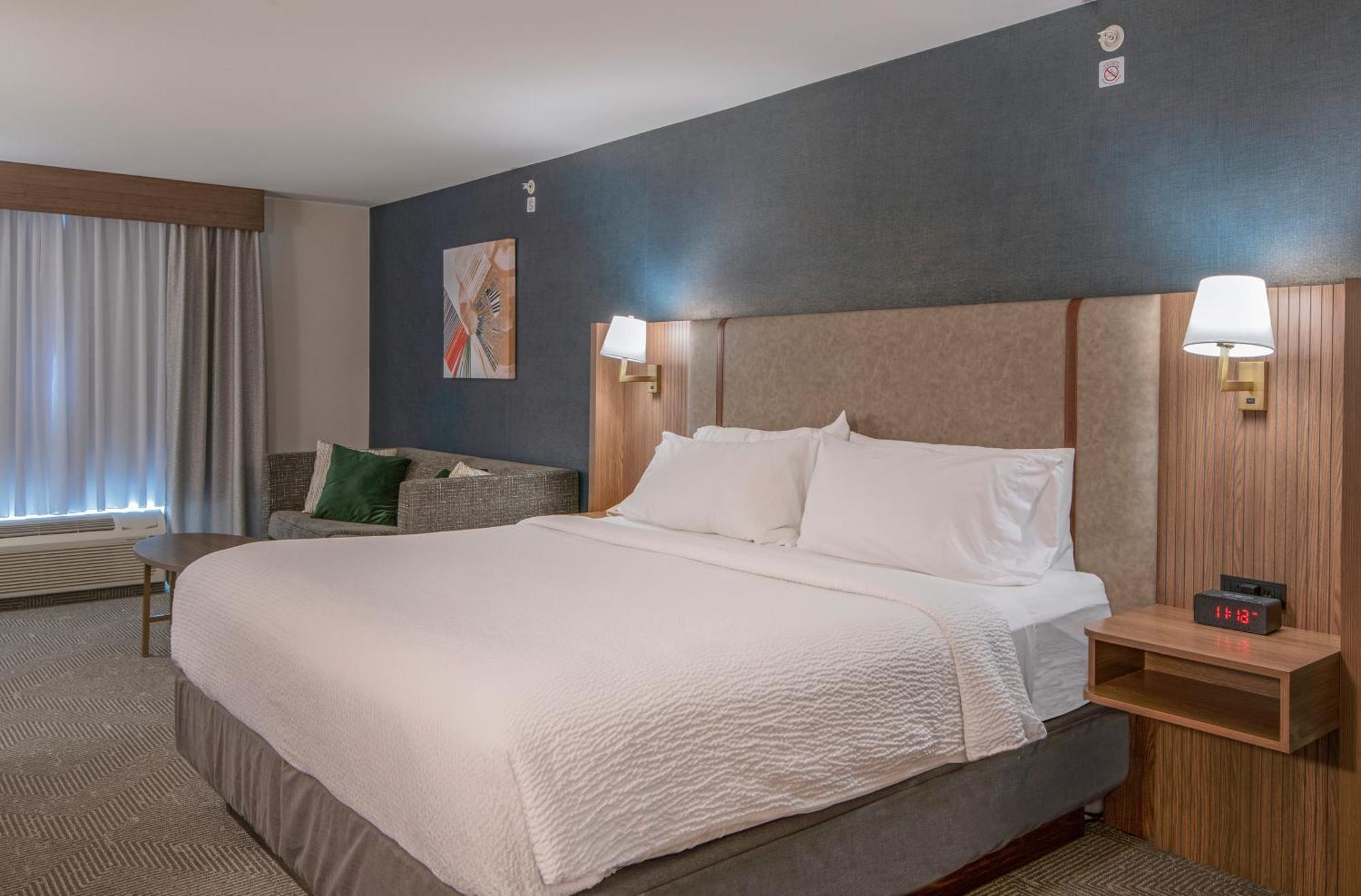 Holiday Inn Hotel And Suites-Kamloops By Ihg מראה חיצוני תמונה