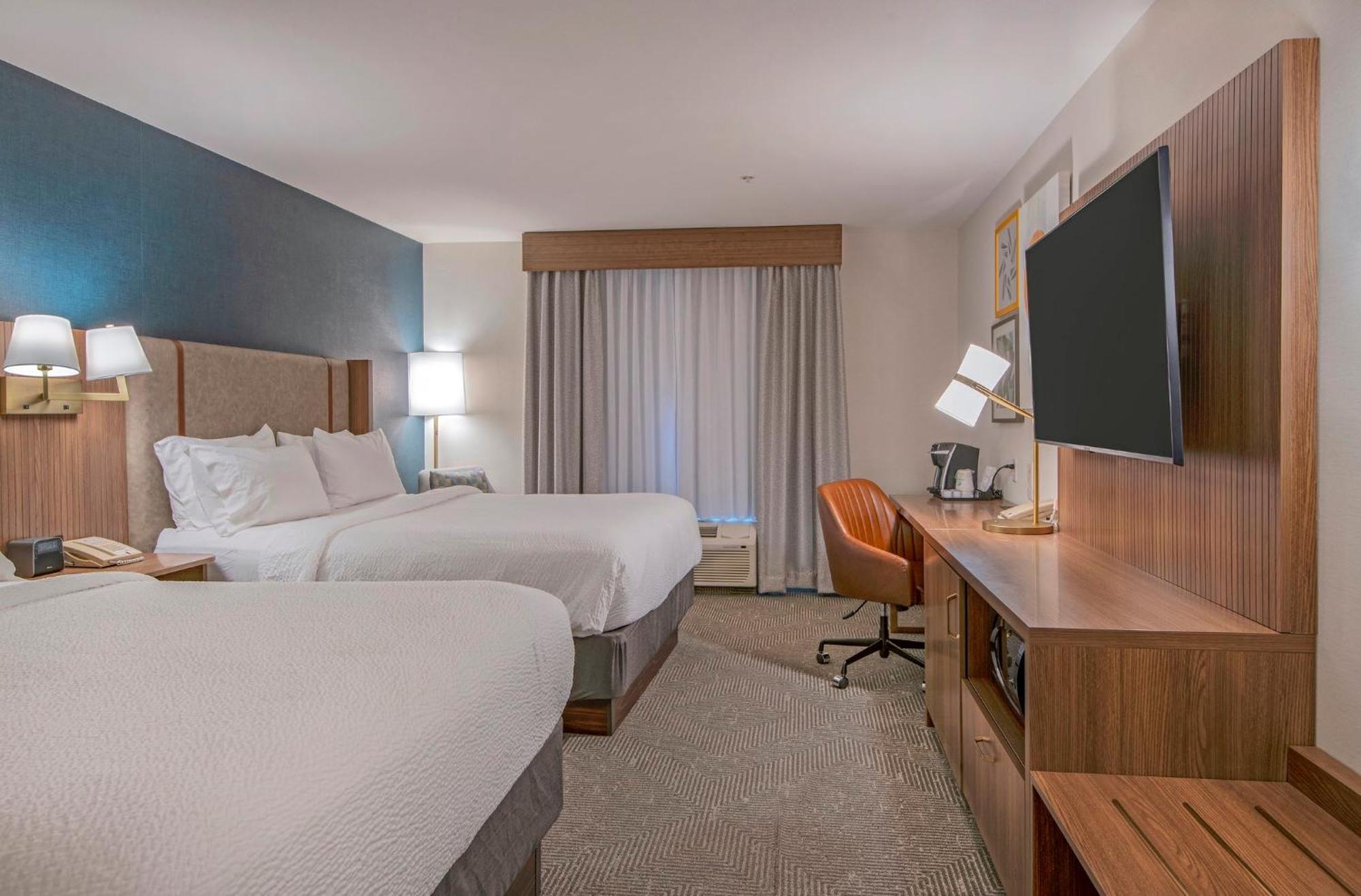 Holiday Inn Hotel And Suites-Kamloops By Ihg מראה חיצוני תמונה