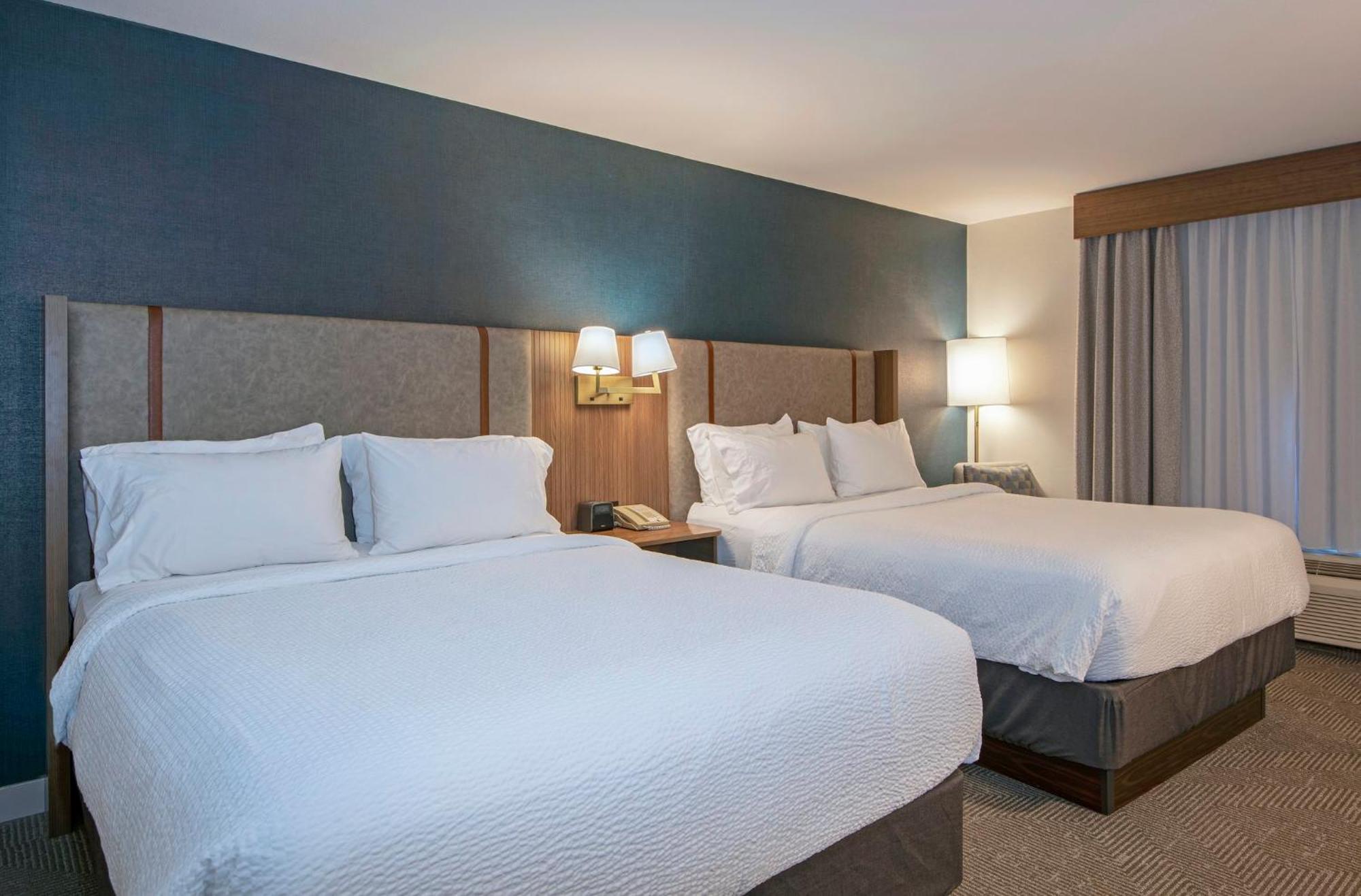 Holiday Inn Hotel And Suites-Kamloops By Ihg מראה חיצוני תמונה