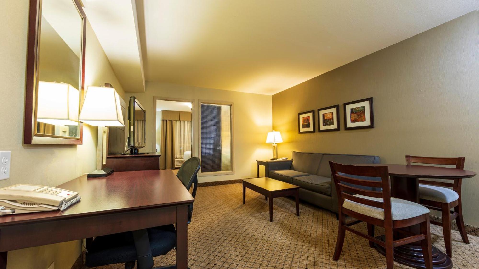 Holiday Inn Hotel And Suites-Kamloops By Ihg מראה חיצוני תמונה